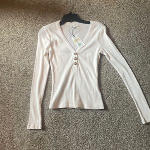 White Women’s blouse. A Loves A. Small.